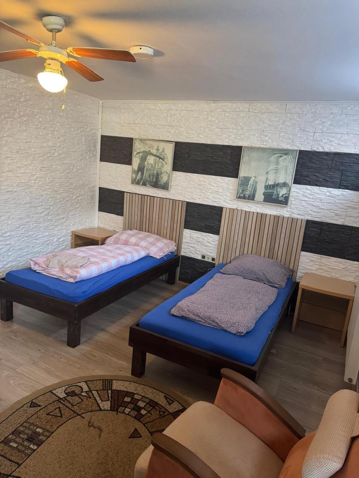 Caesar'S Motel Hagenbrunn Kültér fotó